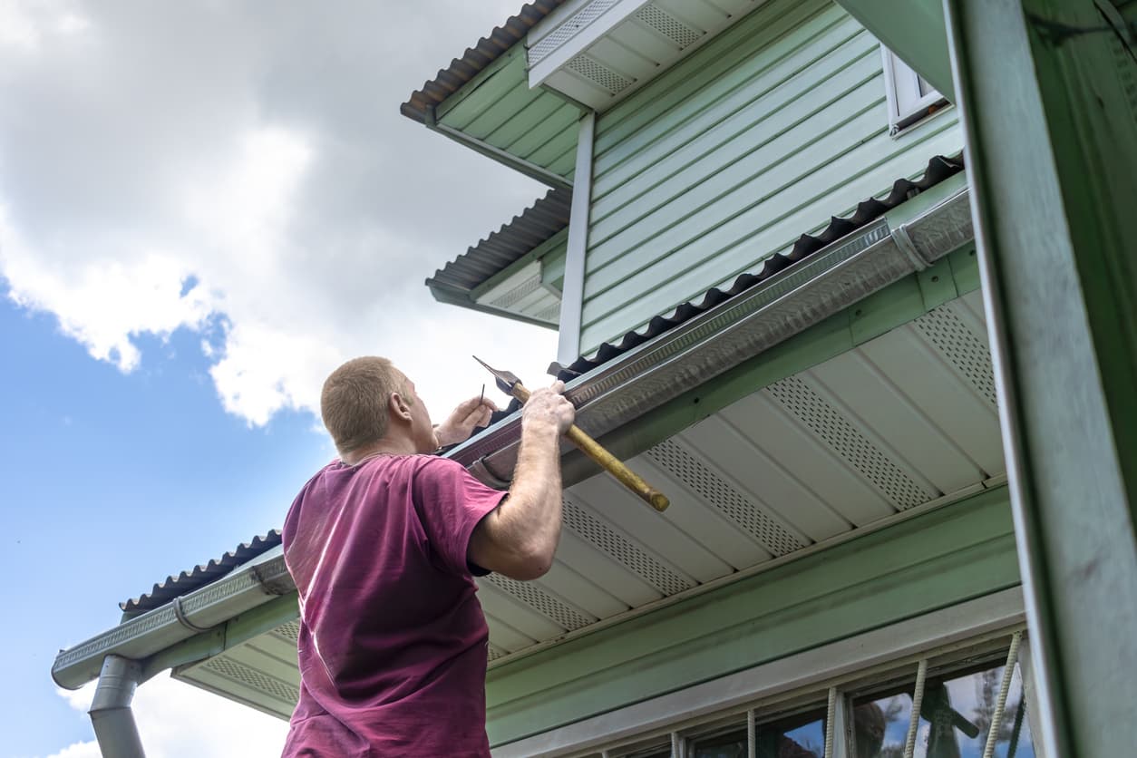 Remplacement et rénovation de gouttières